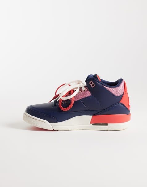 Nike Air Jordan 3 Retro sneakers in red - view 1