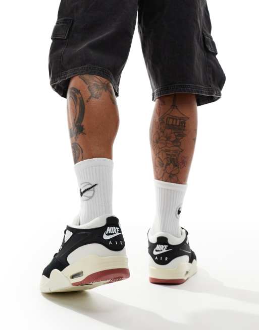 Nike Air Jordan 4 remastered trainers in white and black - WHITE, 3 of 5