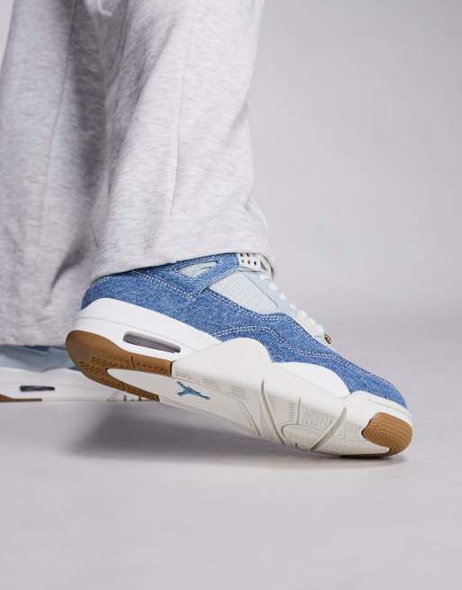 Nike Air Jordan 4 Retro sneakers in off white and brown, 3 of 5