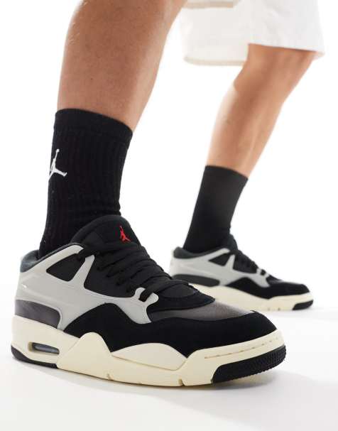 Nike Air Jordan 4 RM – Sneaker in Schwarz - view 1