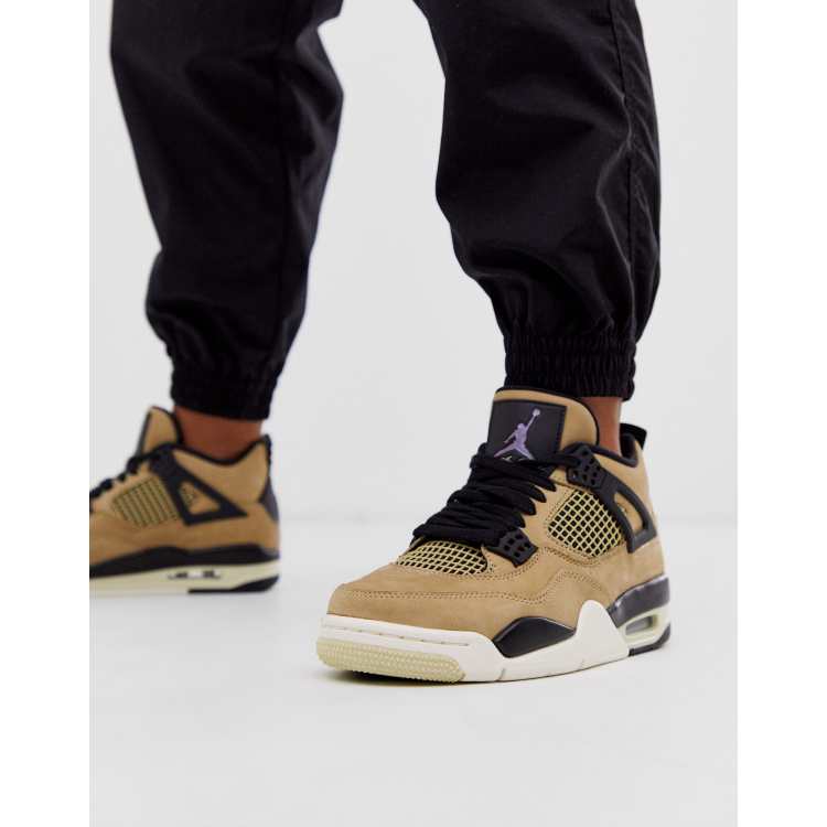 Jordan 4 cheap nere e oro