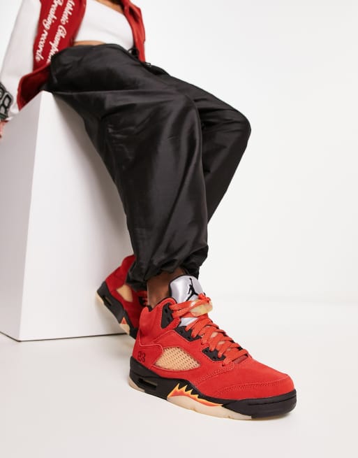 Nike Air Jordan 5 Retro sneakers in red | ASOS