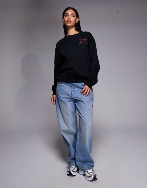 Nike Air Jordan Christmas graphic sweatshirt in black, 2 of 4