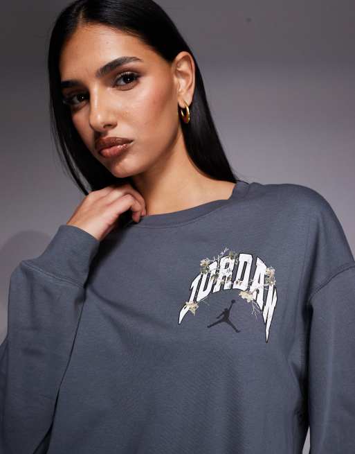 Nike Air Jordan graphic long sleeve T-shirt in dark gray, 3 of 4