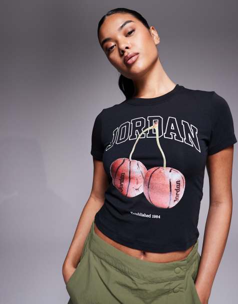 Nike Air Jordan graphic T-shirt in black - view 1