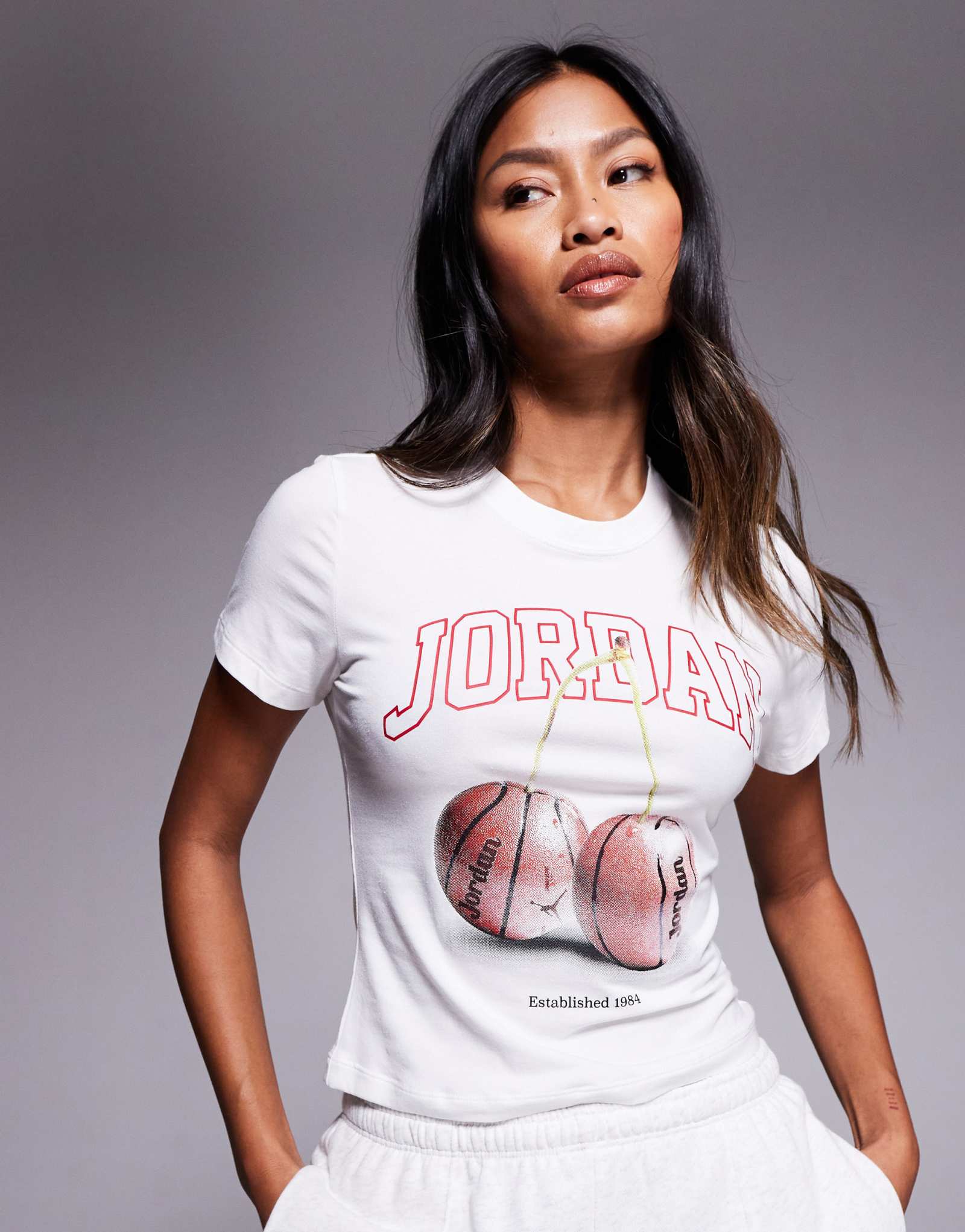 Футболка с графическим рисунком Nike Air Jordan белого цвета