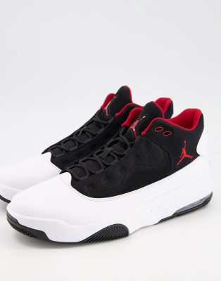 jordan max aura 2 junior black and white