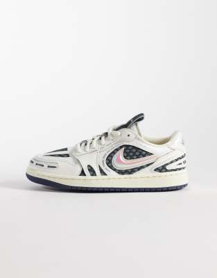 Jordan Nike Air  Method Of Make Low V3 Sneakers In White