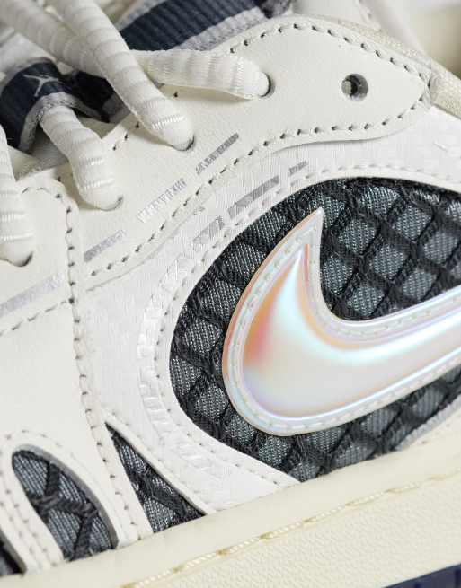 Nike Air Jordan Method of Make Low V3 sneakers in blue and white, 2 of 5