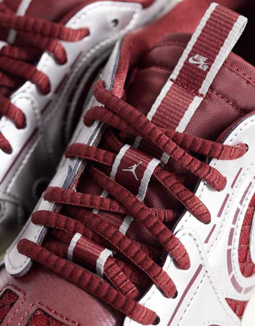 Nike Air Jordan Method of Make Low V3 sneakers in burgundy and silver, 4 of 5