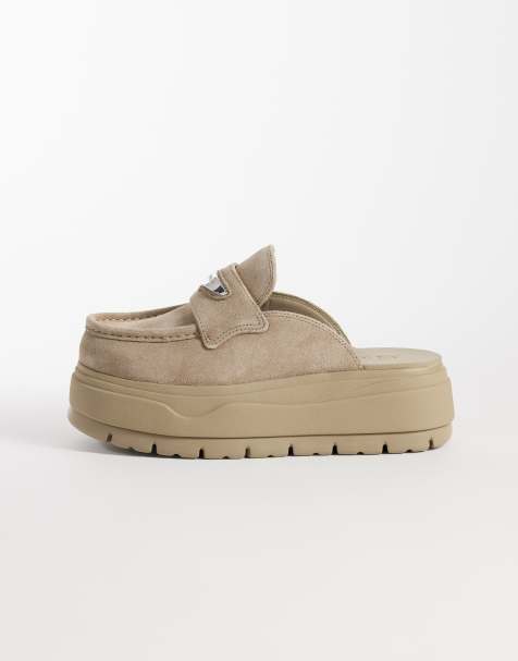 Nike Air Jordan Mule shoes with metallic detailing in beige - view 1