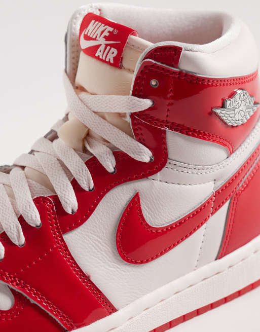 Nike Air Jordan Retro High sneakers in pink and silver, 3 of 5