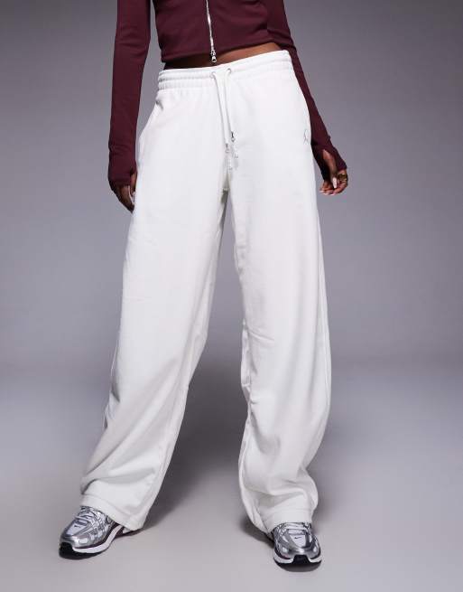 Nike Air Jordan sweatpants in off white, 2 of 5