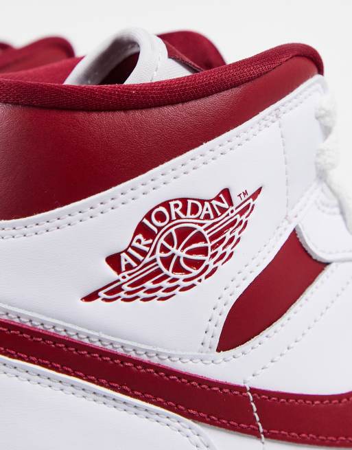 Nike Air – Jordan – Vita och röda sneakers med halvhöga skaft, 4 av 4