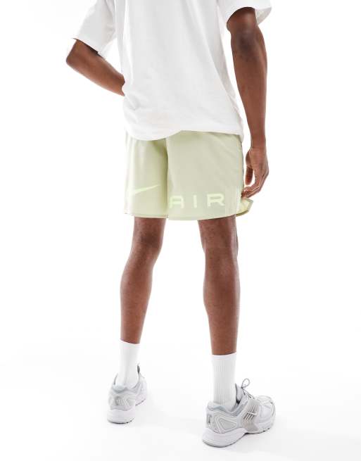 Nike – Air – Lauf-Shorts in Grün, 4 von 5