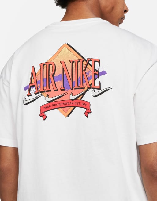 Vintage nike store graphic tees