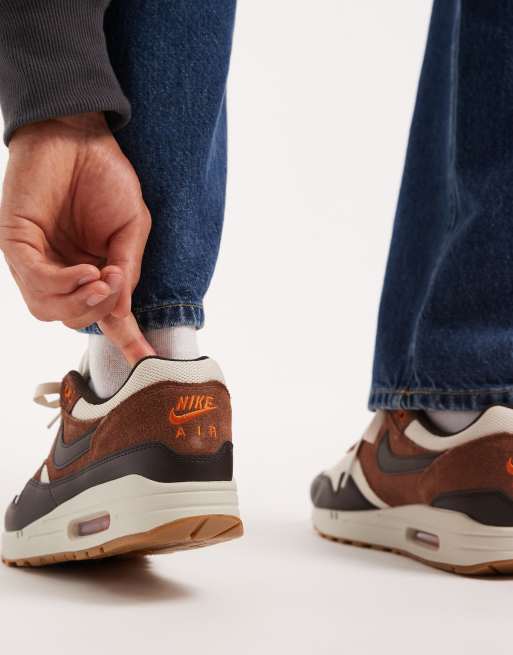 Nike – Air Max 1 – Naturvita och bruna träningsskor, 3 av 5