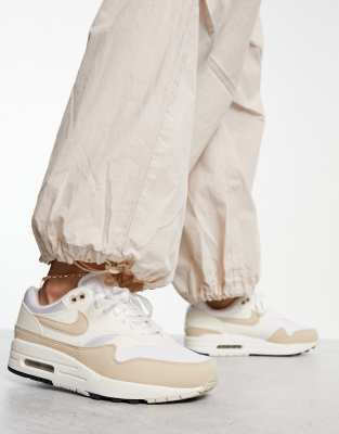 NIKE AIR MAX 1 SNEAKERS IN IVORY & STONE-WHITE