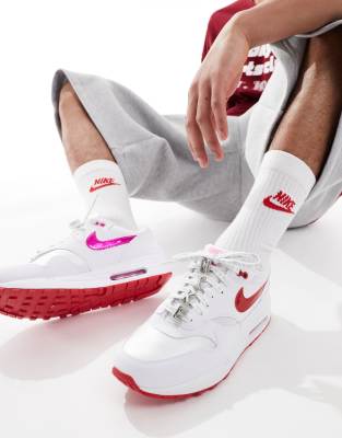 Air Max 1 sneakers in white and red