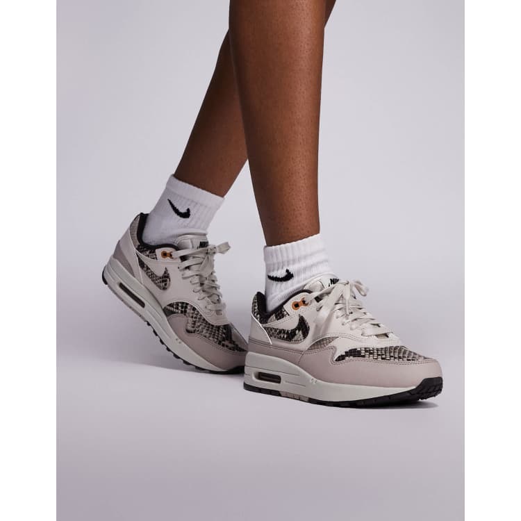 スニーカー NIKE AIR MAX 1 PRINT Nike Air Max 1 sneakers in white and snake print | ASOS