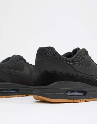 nike air max 1 trainers black