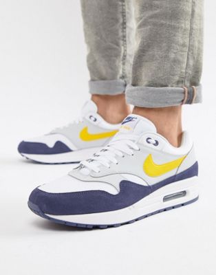 Nike Air Max 1 Trainers In White AH8145 