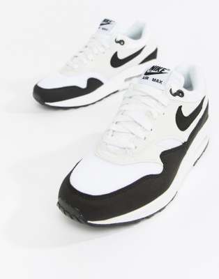 Nike Air Max 1 Trainers In White And 