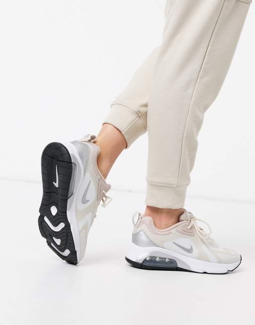 Womens air deals max 200