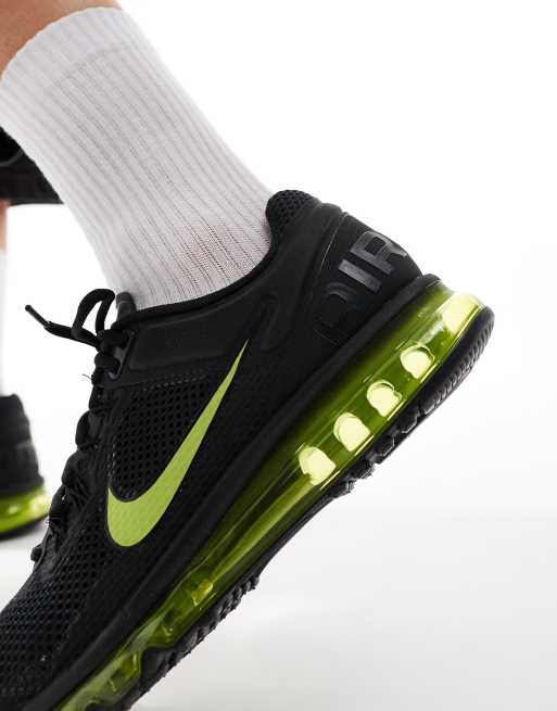 Black and volt nike hotsell