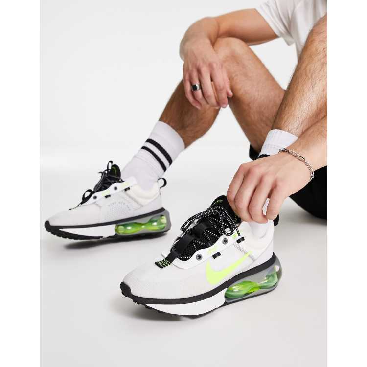 Nike Air Max 2021 sneakers in summit white/black