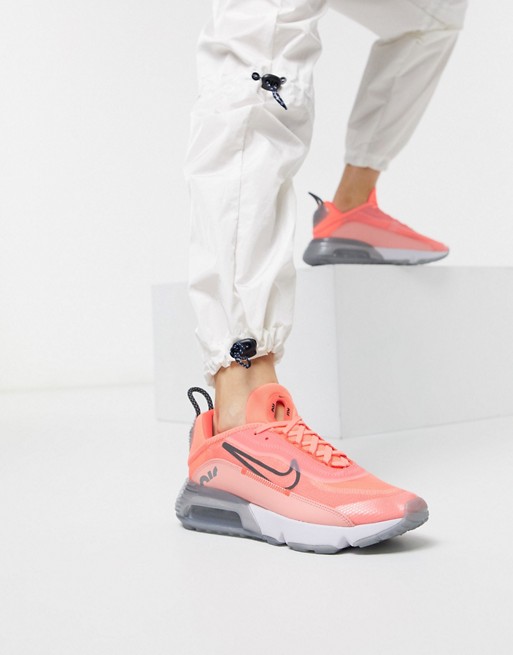 Nike Air Max 2090 Trainers in pink