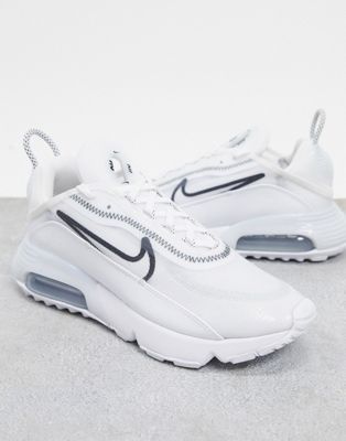nike air max 2090 trainers in white and black