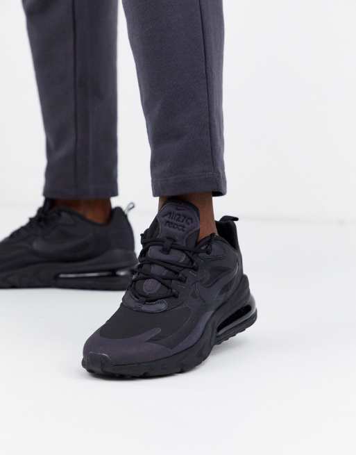 zwart Door badge Nike Air Max 270 React sneakers in triple black AO4971-003 | ASOS