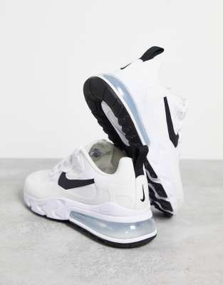 Nike - Air Max 270 React - Sneakers in wit en zwart | ASOS