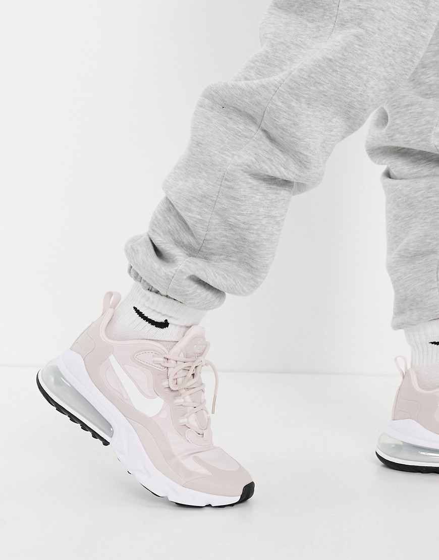 Nike Air Max 270 React Trainers in rose-Pink