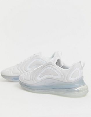 nike air max 720 trainers in triple white