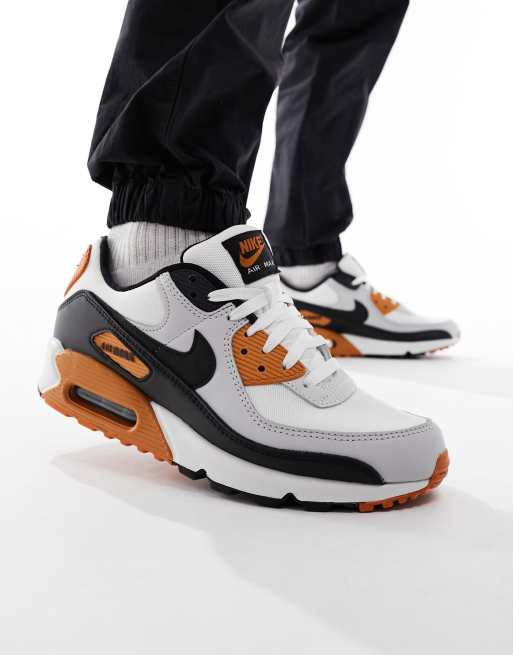 Basket nike noir online orange