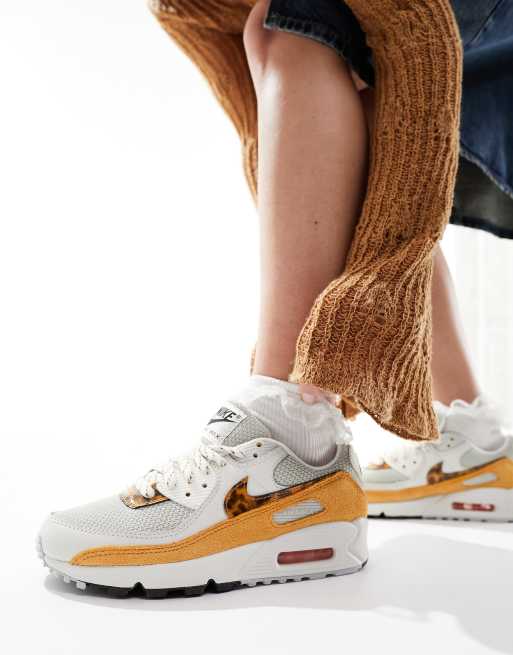 Nike Air Max 90 – Biało-pomarańczowe buty sportowe