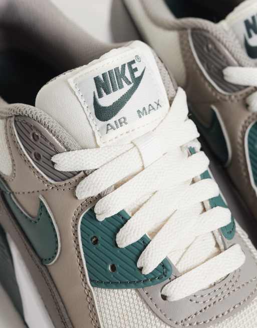 Nike Air Max 90 buty sportowe w kolorze szarym i chromowanym, 4 z 5