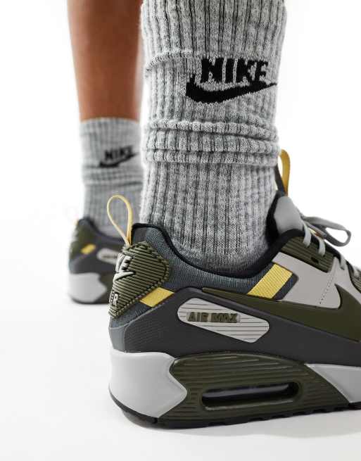 Nike Air Max 90 Drift Sneaker in Dunkelgrau und Khaki