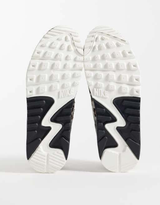 Nike Air Max 90 LX trainers in leopard print, 5 of 5