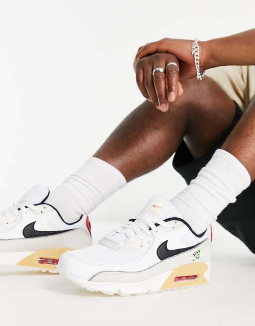 The 90 Greatest Sneakers of the '90s  Sneakers, Nike shoes for sale,  Sneakers men fashion