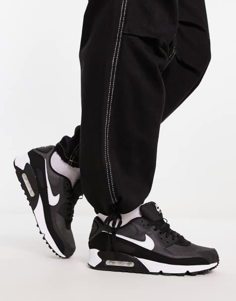 Nike Air Max 90 Recraft trainers in black and white - view 1