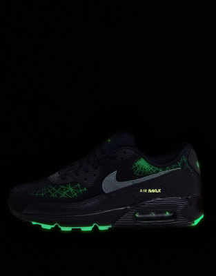 Nike Air Max - 90 SE - Glow-in-the-dark sneakers in zwart | ASOS