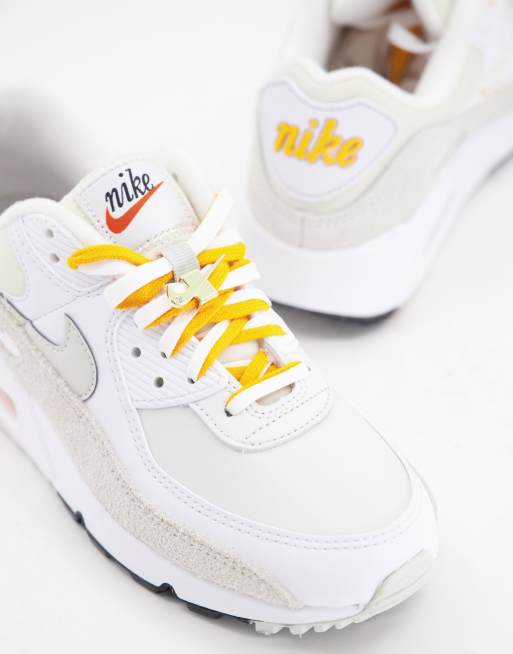 Nike Air Max 90 SE sneakers in white/light bone | ASOS