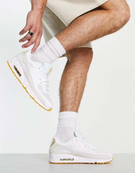 Nike Air Max 90 SE trainers in white