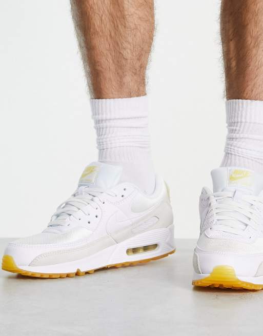 Nike Air Max 90 SE trainers in white