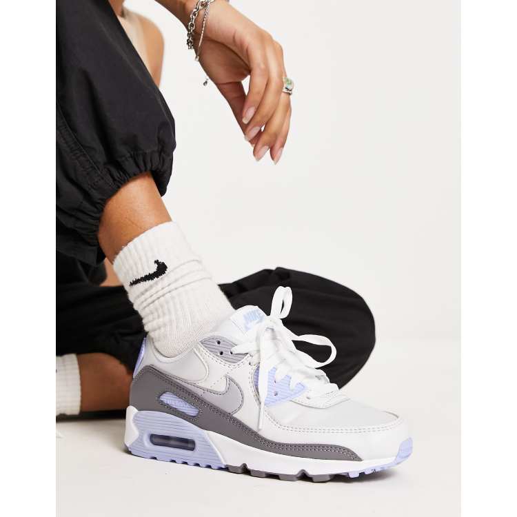 Nike Air Max 90 Sneaker in WeiB und Wolfsgrau ASOS