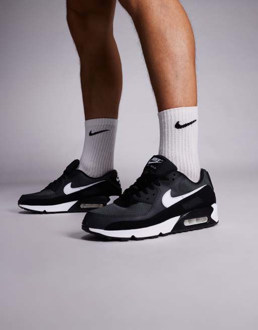 Nike Air Max 90 sneakers in gray and white, 5 of 5