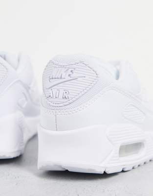 Nike Air Max 90 sneakers in triple 